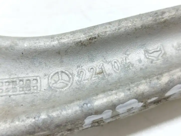 Mercedes-Benz S W222 (2013 - )  22104 Вилы