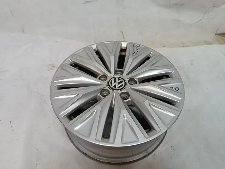 Volkswagen Jetta USA (2019 - ) 5GM601025AC Легкосплавный колесный диск R16 — фото 7