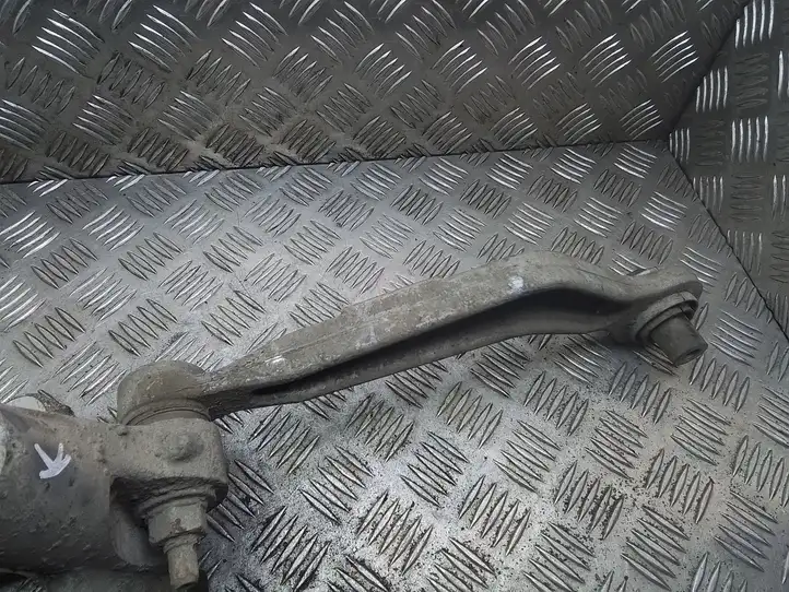 BMW 7 E65 E66 (2001 - 2008)   Задний поворотный кулак (ступица, цапфа)