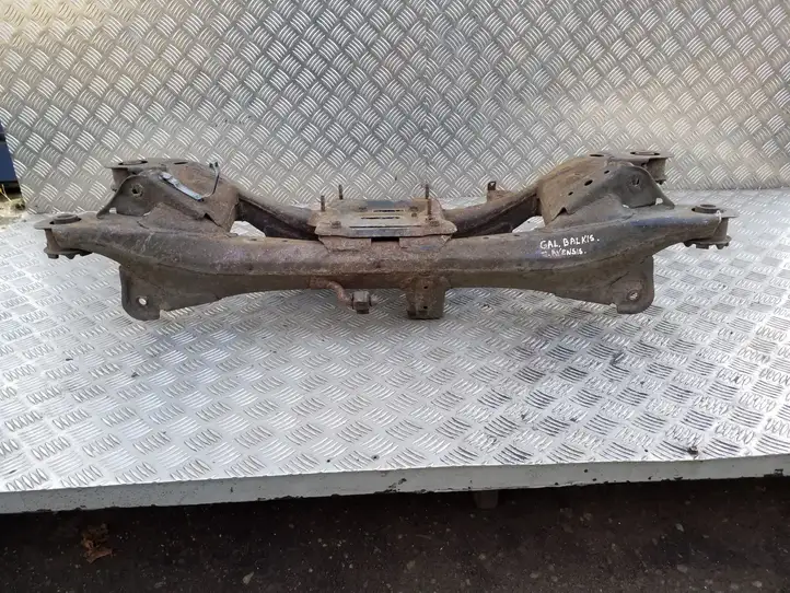 Toyota Avensis T270 (2009 - 2012)   Задняя траверса