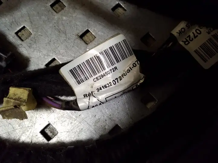 Nissan NV400 (2012 - 2020) 241632072R Прочая электропроводка — фото 2