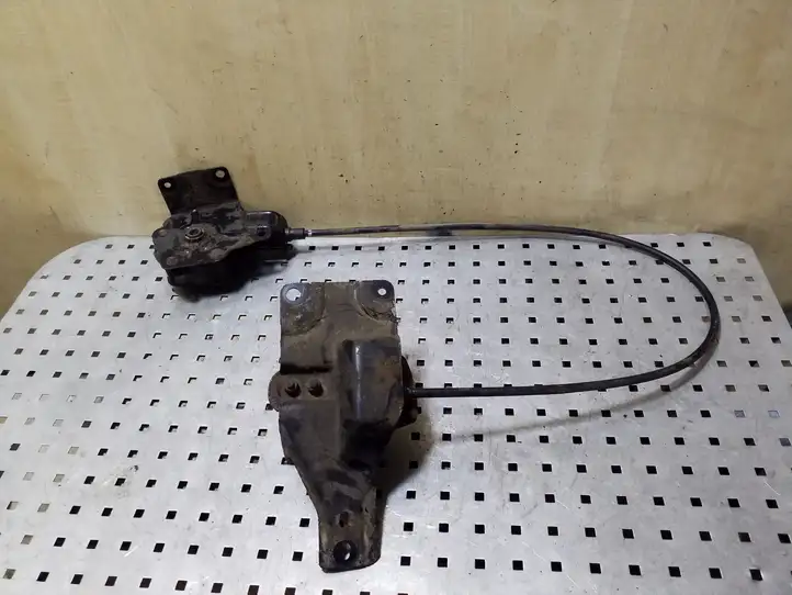 Nissan NV400 (2012 - 2020) 572118927R Кронштейн запасного колеса — фото 1