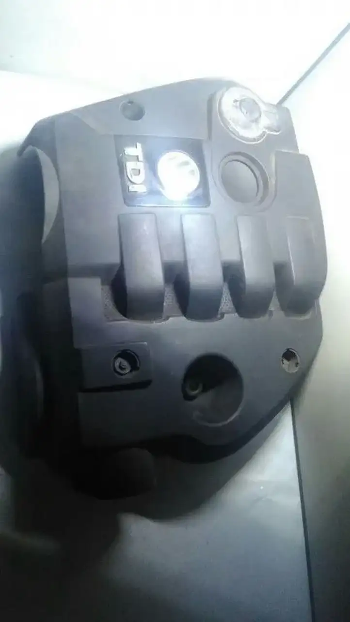 Volkswagen PASSAT B5.5 (2001 - 2005) 0381103925 Крышка двигателя декоративная — фото 3