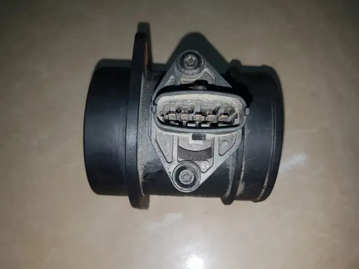 Volvo S60 (2000 - 2004) 0280218088 Датчик массового расхода воздуха — фото 3