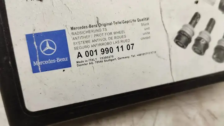 Mercedes-Benz AMG GT 4 x290 w290 (2018 - ) A0019901107 Секретки для колёс — фото 3