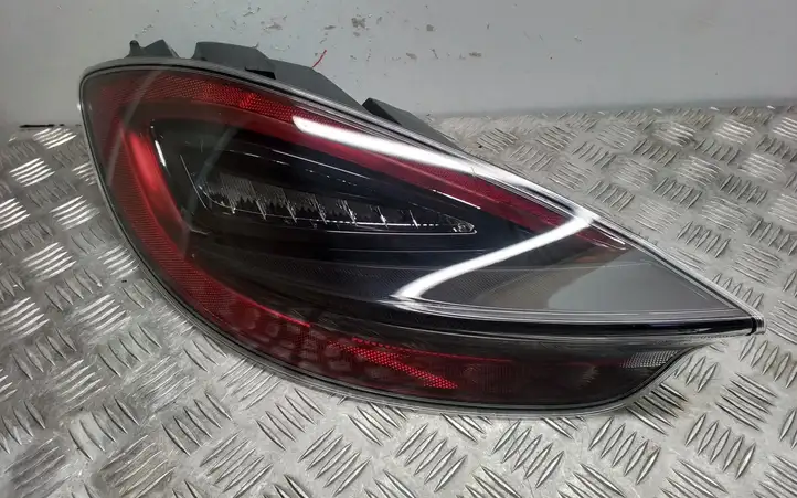 Porsche Cayman 981 (2012 - 2016) 98163198302 Задний фонарь в кузове — фото 1