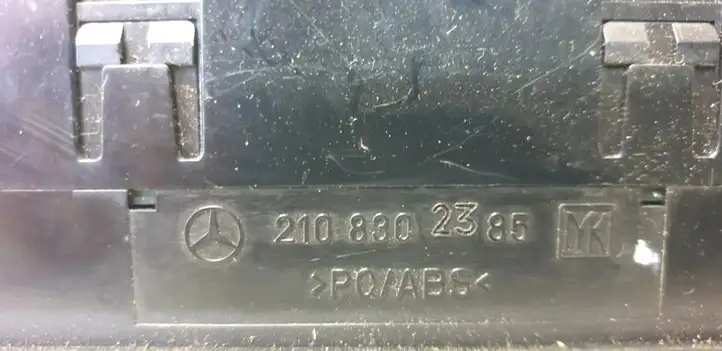 Mercedes-Benz E W210 (1995 - 2002) 2108302385 Блок управления кондиционером — фото 2
