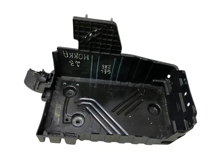 Opel Mokka B (2020 - ) 9823533180 Площадка аккумулятора — фото 1