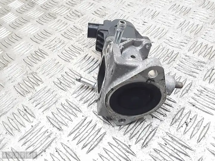 Mazda 6 (2012 - 2015) sh01k5t70874 Охладитель клапана EGR — фото 4