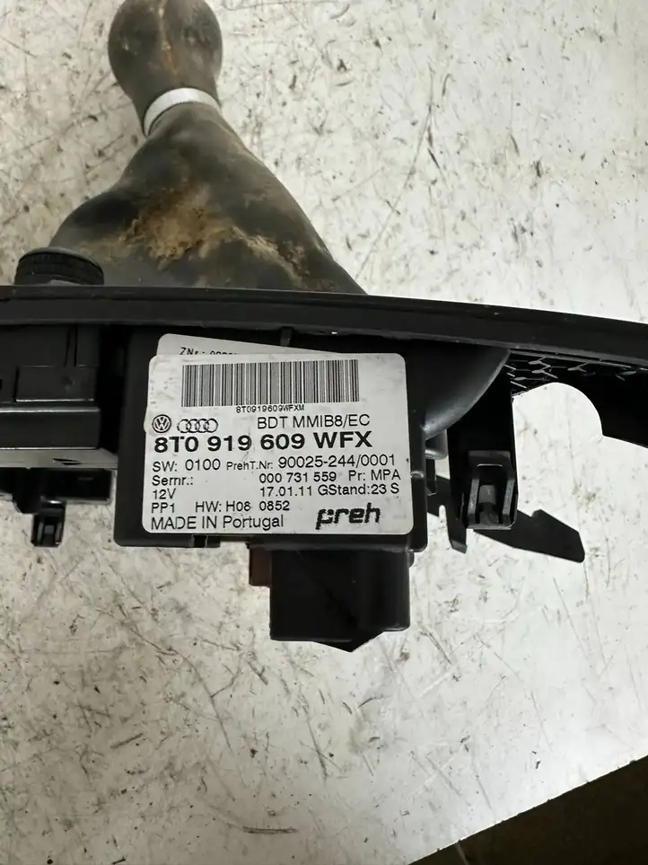 Audi A4 S4 B8 8K (2007 - 2011) 8T0919609 Контроллер мультимедийной системы — фото 2