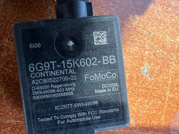 Ford Focus ST (2015 - 2018) 6G9T15K602BB Блок управления антеннами — фото 3