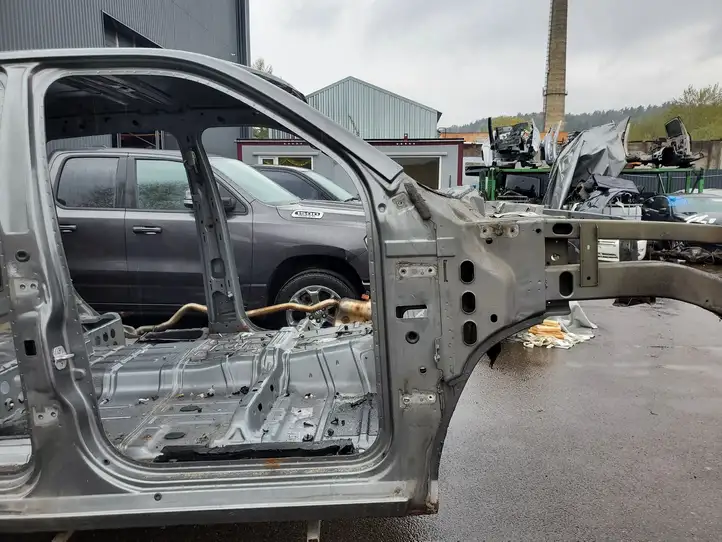 Dodge Ram (2008 - ) Кузов — фото 12