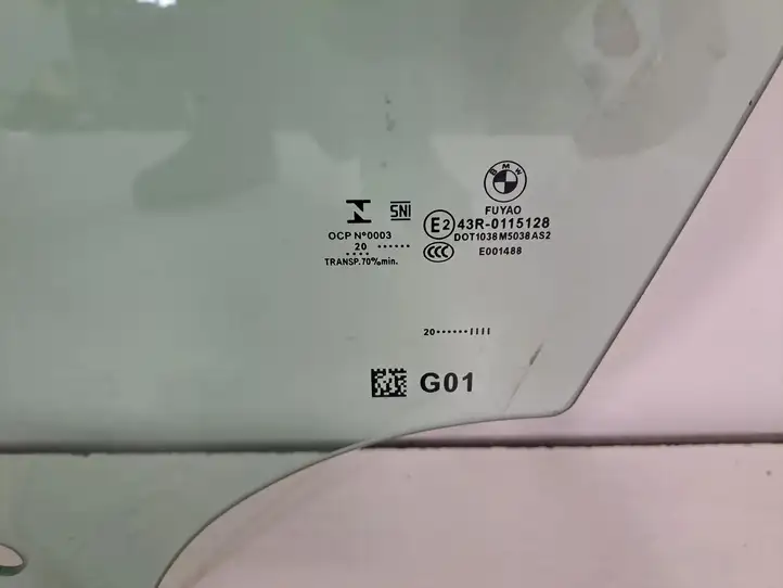 BMW X3 G01 (2018 - 2024) 7464061 Стекло передней двери — фото 2