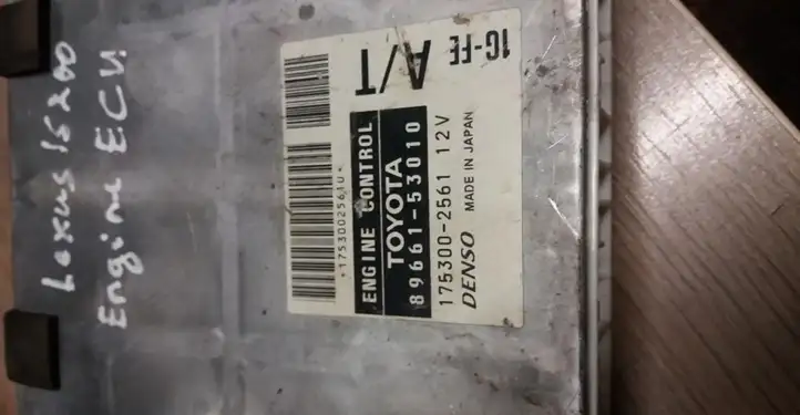 Lexus IS 200-300 (1999 - 2005) 8966153010 Блок управления двигателем (ECU) — фото 2