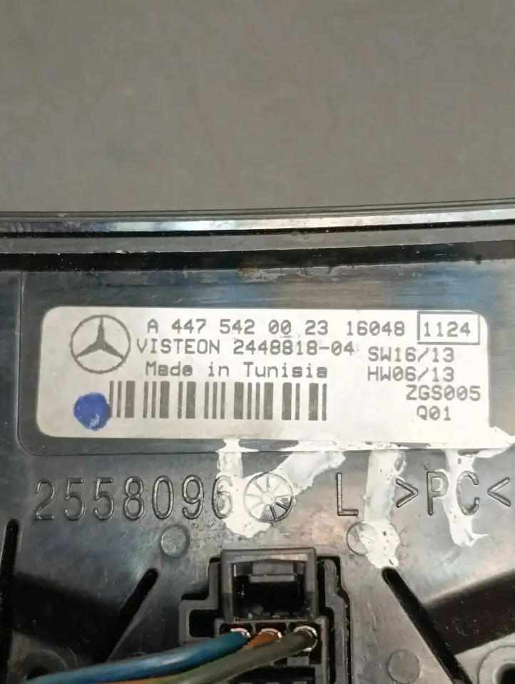 Mercedes-Benz Vito W447 (2014 - ) A4475420023 Экран парктроника PDC — фото 4