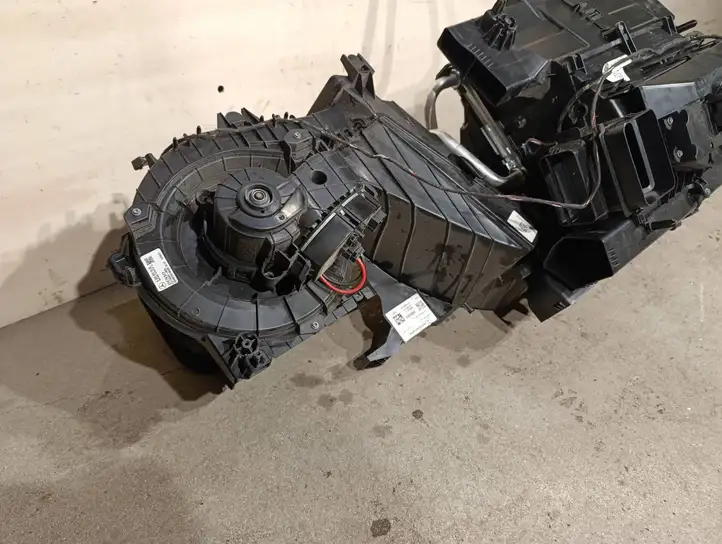 Mercedes-Benz Sprinter W907 W910 (2018 - ) A9108305801 Комплект системы вентиляции салона — фото 2