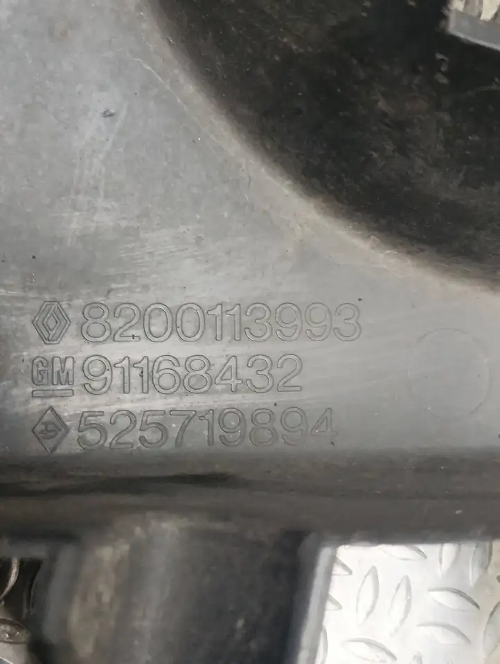 Renault Trafic II (X83) (2002 - 2014) 8200113993 Решетка противотуманной фары — фото 4