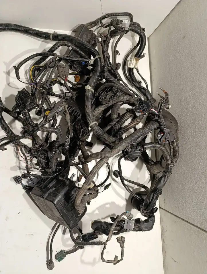 Nissan (2013 - ) 7154745130 Прочая электропроводка — фото 4