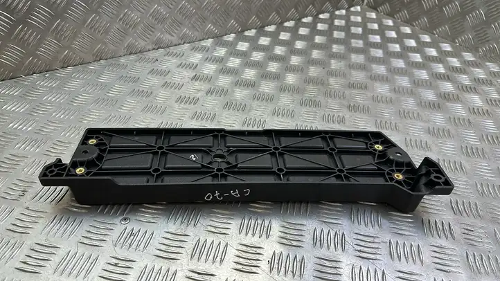 Land Rover Range Rover Sport L461 (2017 - ) JPLA2882AC Кронштейн пневмокомпрессора — фото 2