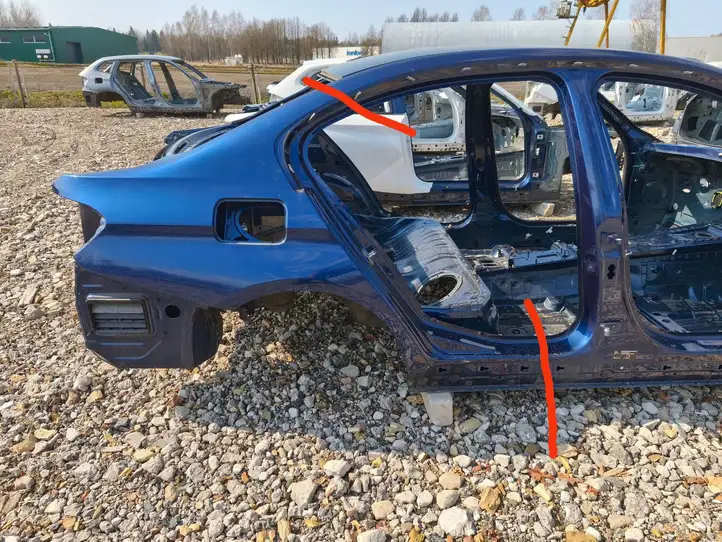 BMW 3 F30 F35 F31 (2012 - 2018) Задняя часть кузова — фото 6