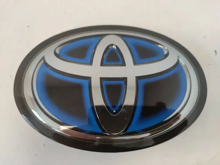 Toyota C-HR I (2016 - 2022) 9097502161 Эмблема производителя — фото 1