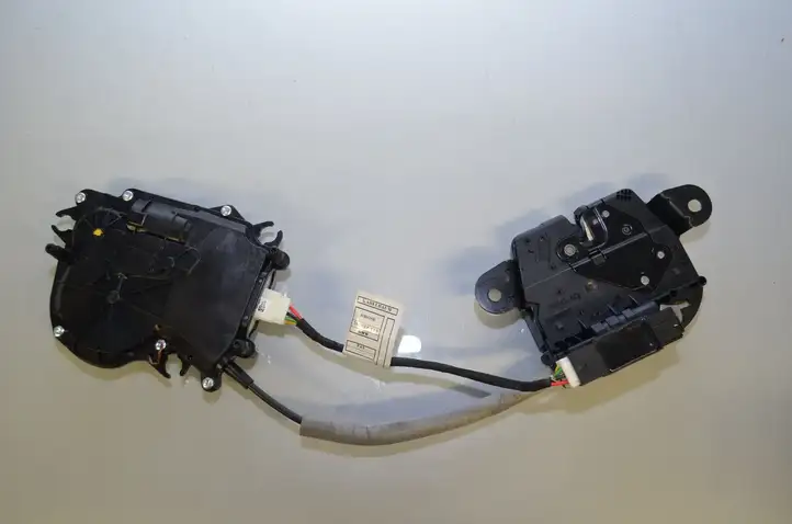 BMW 2 F45 (2014 - 2021) 9275119 Гидравлика крышки багажника — фото 10