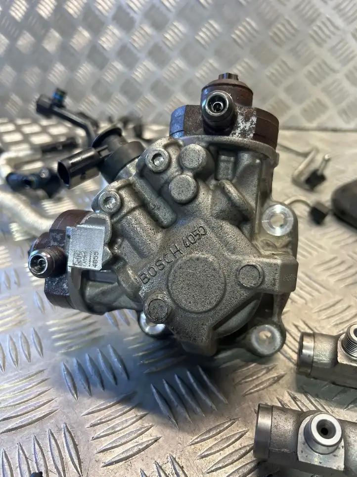 Audi A6 C7 (2014 - 2018) 059130755 Комплект системы впрыска — фото 10