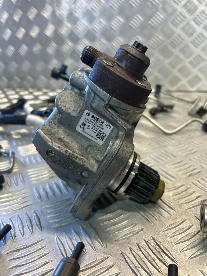 Audi A6 C7 (2014 - 2018) 059130755 Комплект системы впрыска — фото 11