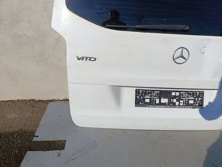 Mercedes-Benz Vito W447 (2014 - ) Крышка багажника — фото 4