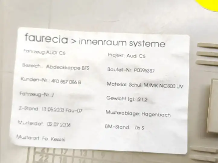 Audi A6 S6 C6 4F (2004 - 2008) 4F0857086B Боковая отделка панели приборов — фото 5