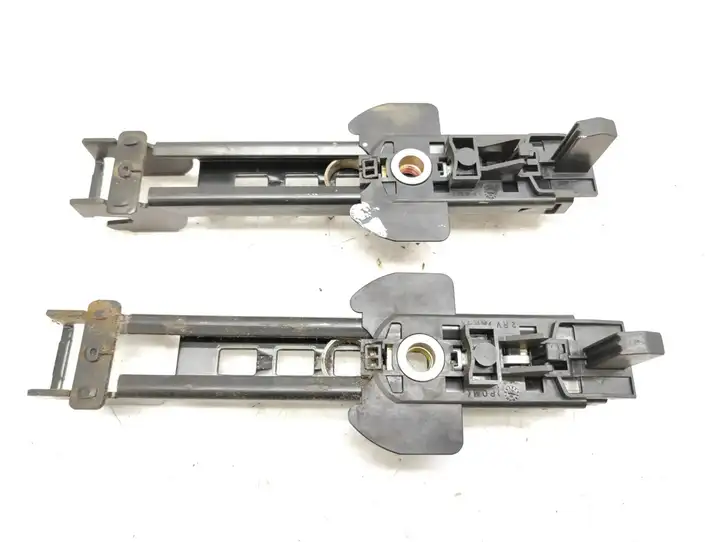 Audi A6 S6 C6 4F (2004 - 2008) 8E0857833A Регулятор ремня безопасности — фото 2