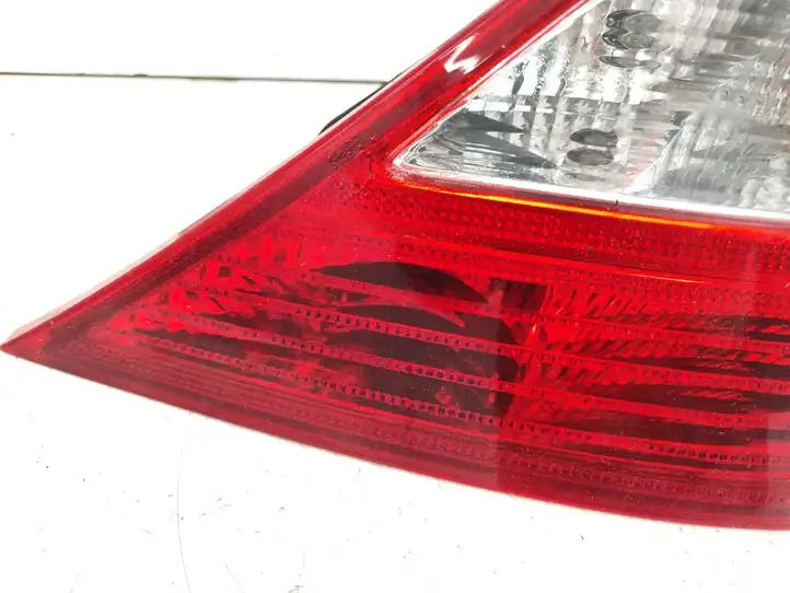 Mercedes-Benz CLS C219 (2003 - 2011) 427122R Задний фонарь в кузове — фото 3