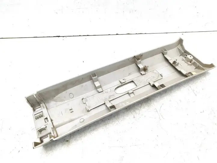 Fiat Scudo (2007 - 2016) 105964N01 Верхняя обшивка стойки B — фото 6
