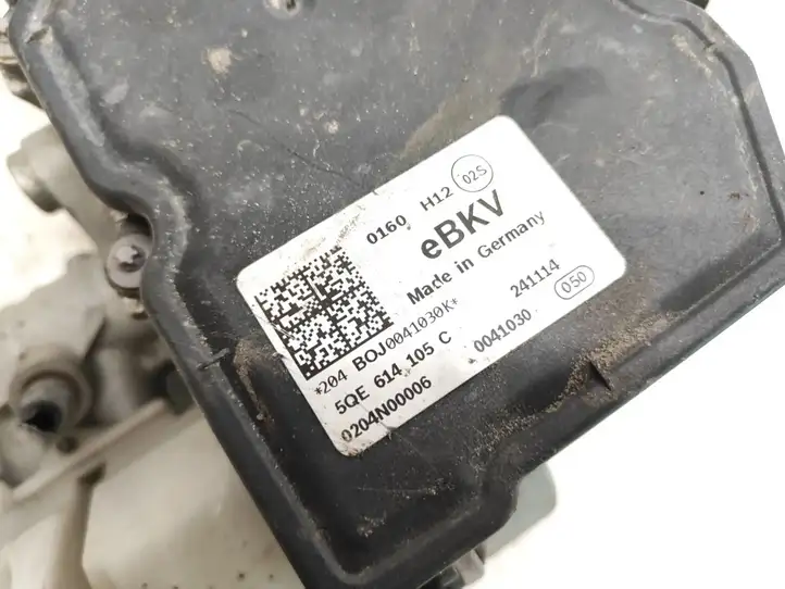 Volkswagen Golf VII (2013 - 2019) 5QE614105C Вакуумный усилитель тормозов — фото 8