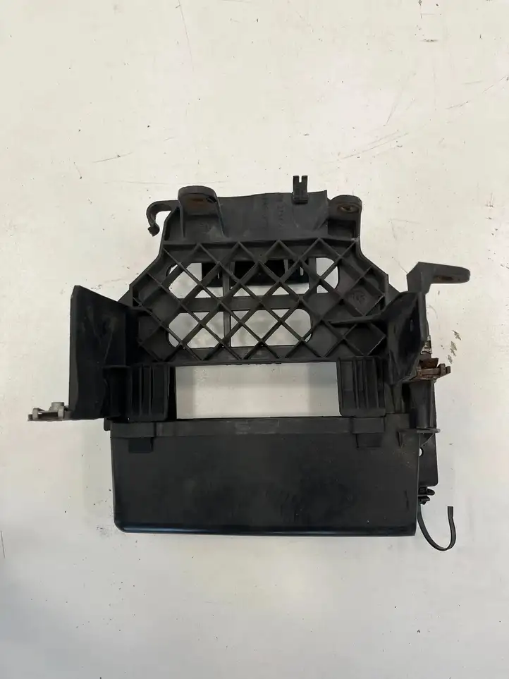 Mini One Cooper Coupe R56 (2004 - 2014) 2754241 Кронштейн ЭБУ двигателя — фото 2