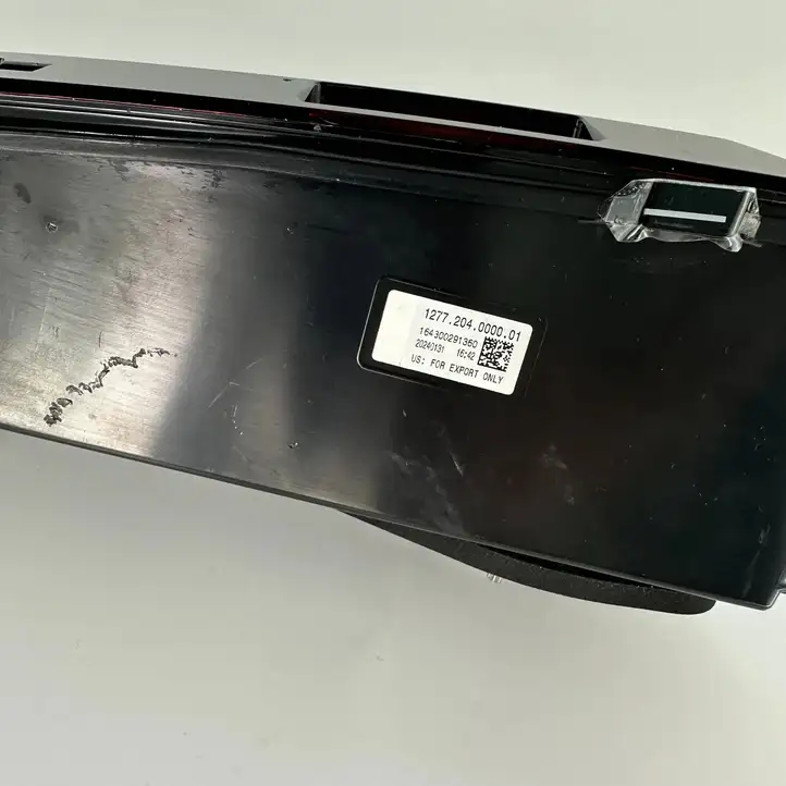 BMW X7 G07 (2018 - ) 63215A5BEA7 Задний фонарь в крышке багажника — фото 14