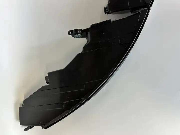 Porsche Taycan 9J1 (2019 - ) 9JA945096A Задний фонарь в кузове — фото 13