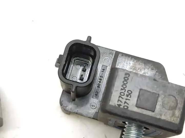 Renault Laguna III (2007 - 2015) 988330001R Датчик удара SRS — фото 6