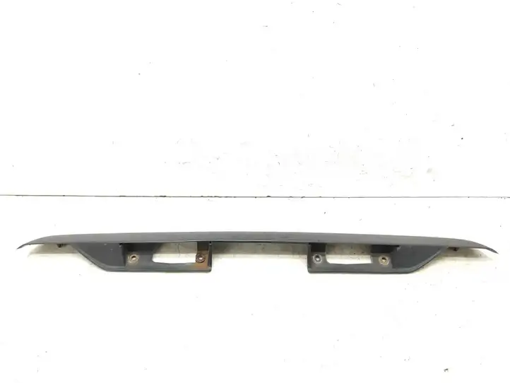 Ford Maverick (2004 - 2007) YL8478425A22BKW Подсветка номера — фото 1