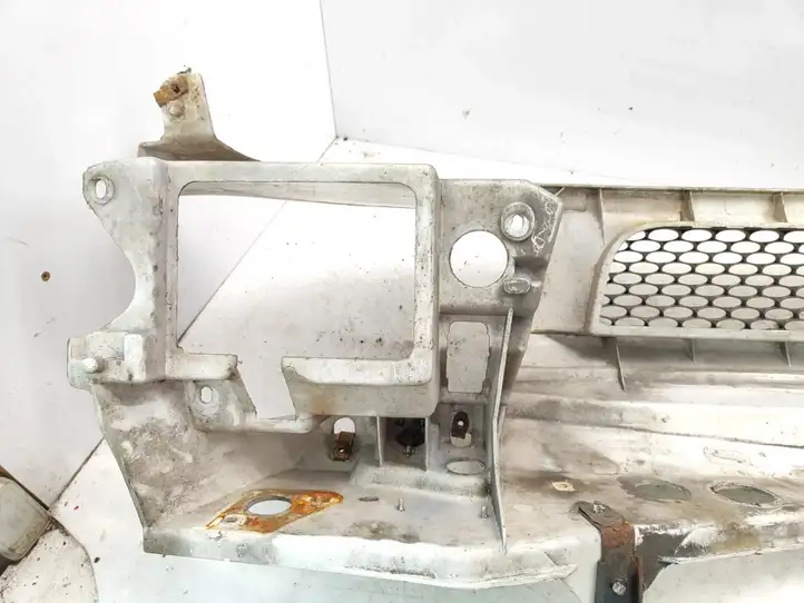 Ford Transit (2000 - 2006) Верхняя панель радиатора — фото 5