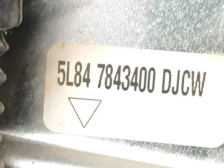 Mazda Tribute (2000 - 2004) 5L847843400DJCW Ручка крышки багажника — фото 8