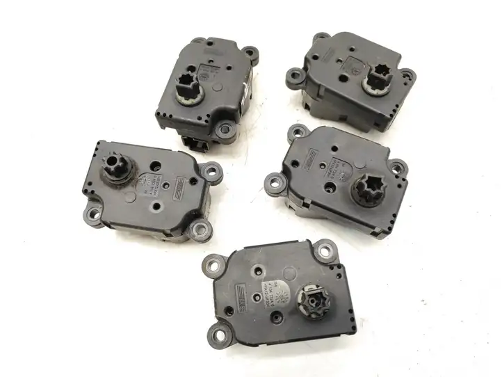 Citroen C5 (2004 - 2008) 4PUH19E616BB Двигатель задвижки потока воздуха — фото 2