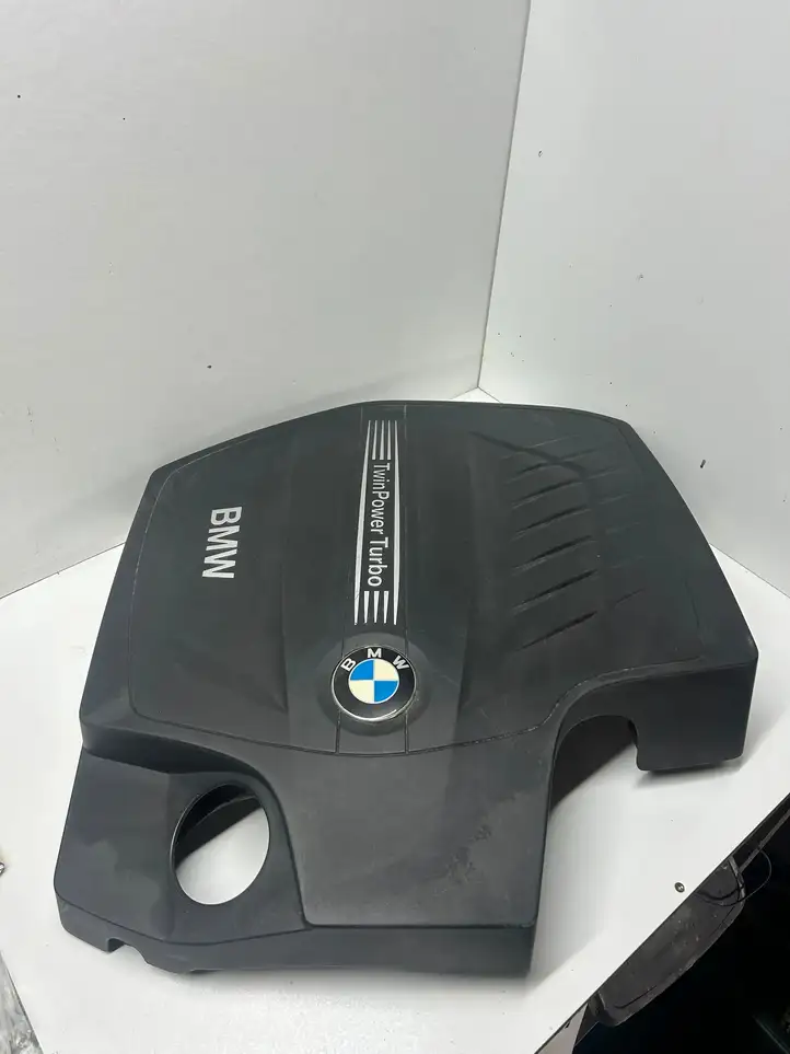 BMW 4 F36 Gran coupe (2014 - 2017) 7614291 Крышка двигателя декоративная — фото 1