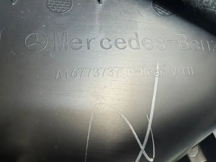 Mercedes-Benz GLE W167 (2019 - ) A1677373700 Обшивка задней двери — фото 3