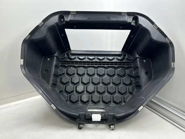 Tesla Model S (2012 - 2016) 1005896 Пол багажника — фото 1