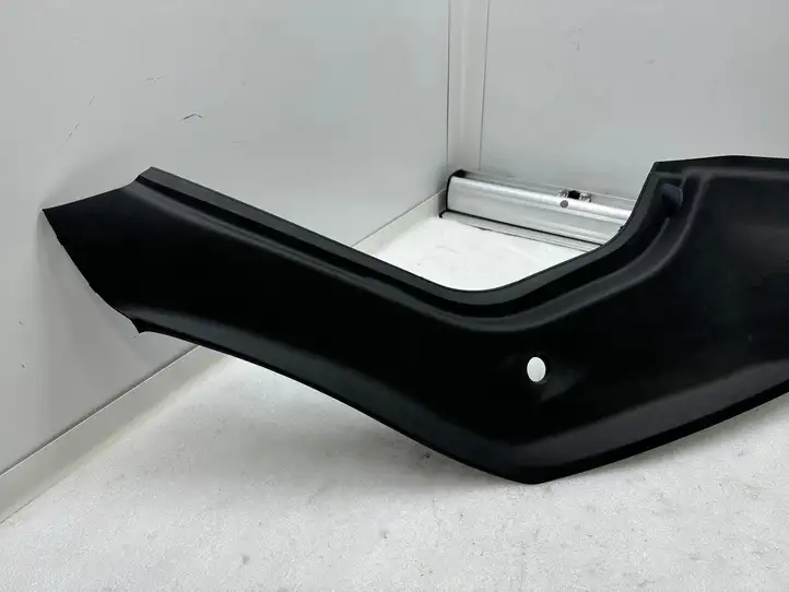 Tesla Model S (2012 - 2016) 100632700E Обшивка бардачка — фото 2