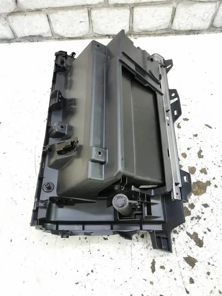 Subaru Impreza V (2016 - 2023) 66055FL010 Рамка бардачка — фото 4