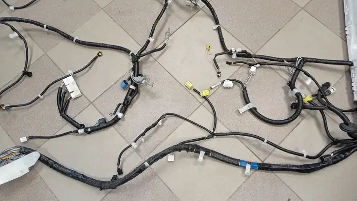 Toyota Sienna XL40 IV (2021 - ) 8216208 Прочая электропроводка — фото 6