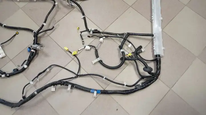 Toyota Sienna XL40 IV (2021 - ) 8216208 Прочая электропроводка — фото 15