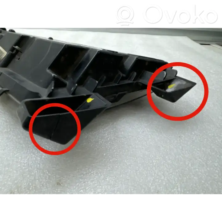 Tesla Model S (2012 - 2016) 102401800A Передняя противотуманная фара — фото 6